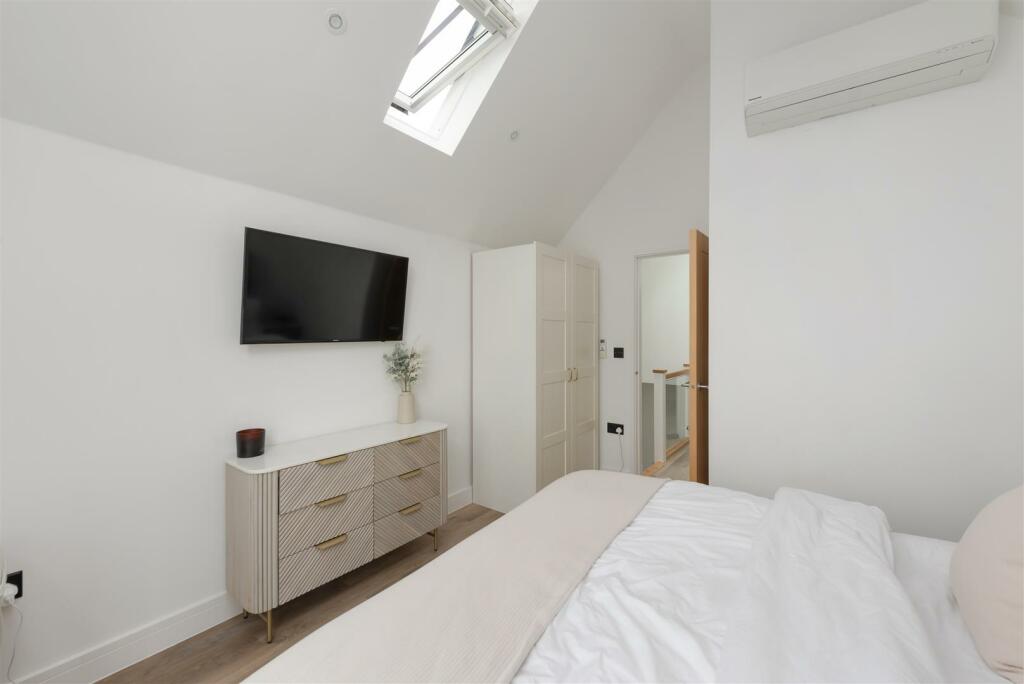 Additional image 9 of Sea Street, Whitstable