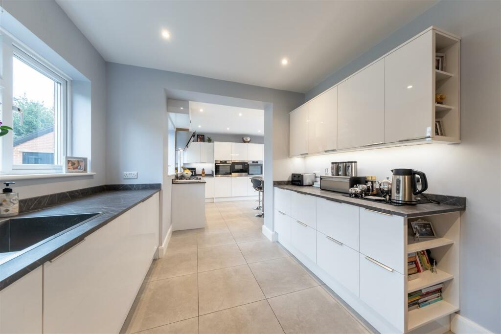 Additional image 13 of Rosslyn Lane, Cuddington