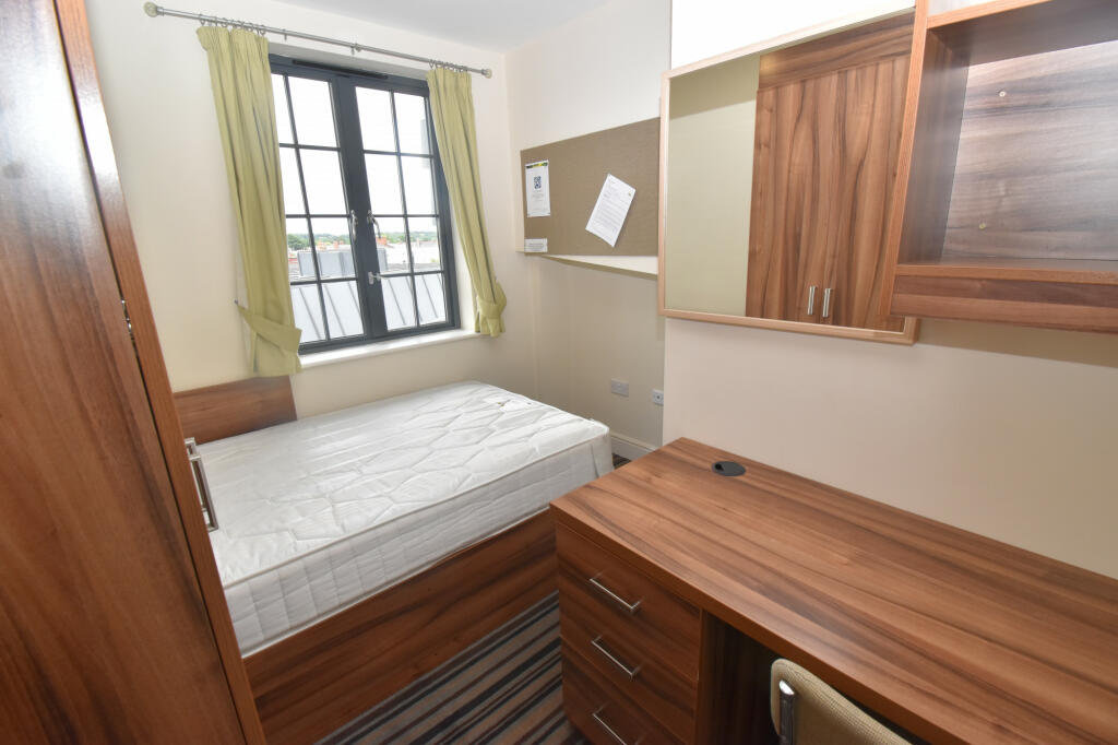 Additional image 8 of Station House, Old Warwick Road, Leamington Spa, Warwickshire, CV31