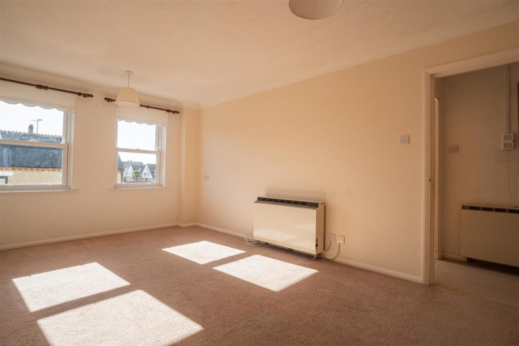 Additional image 7 of Pier Avenue, Herne Bay