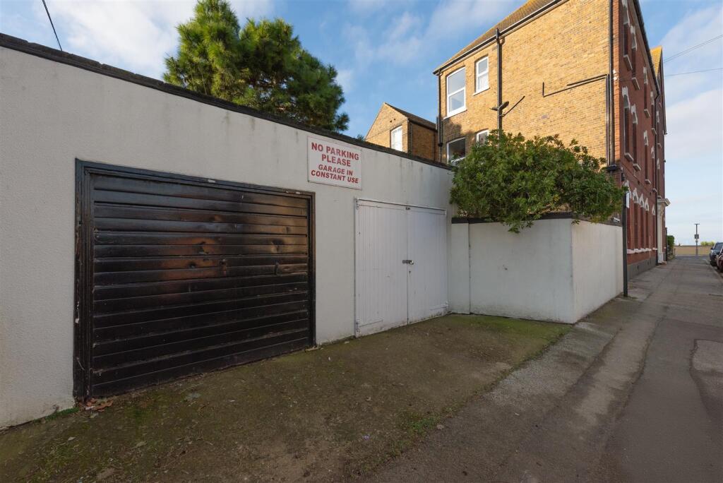 Additional image 33 of Central Parade, Herne Bay