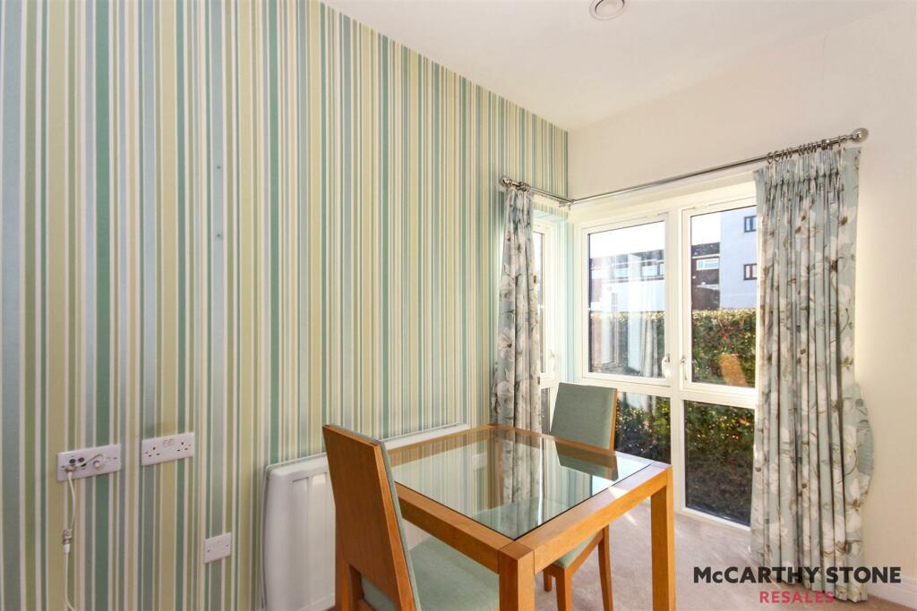 Additional image 4 of Wilton Court, Southbank Road, Kenilworth, Warwickshire, CV8 1RX