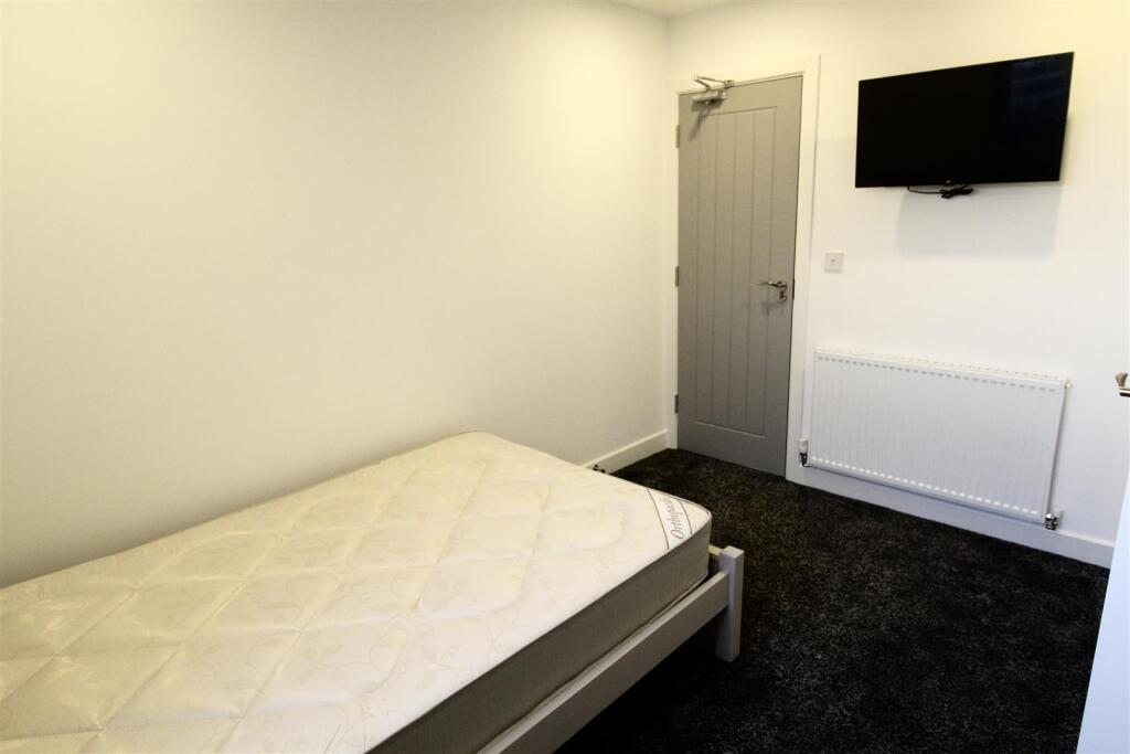 Additional image 16 of Oxford Street, Coventry