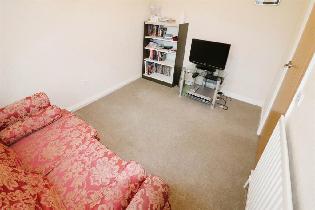 Additional image 13 of Henley Cl, Nuneaton