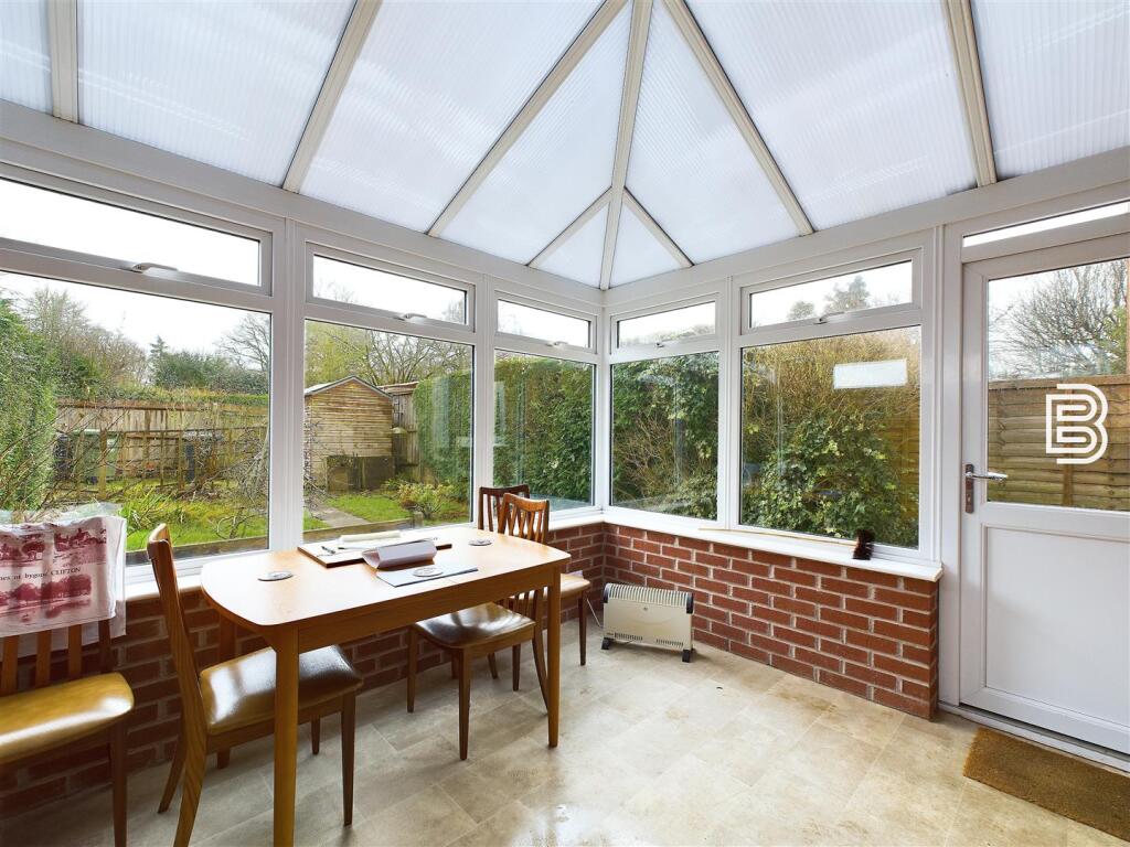Additional image 7 of Robertson Close, Clifton Upon Dunsmore, Rugby