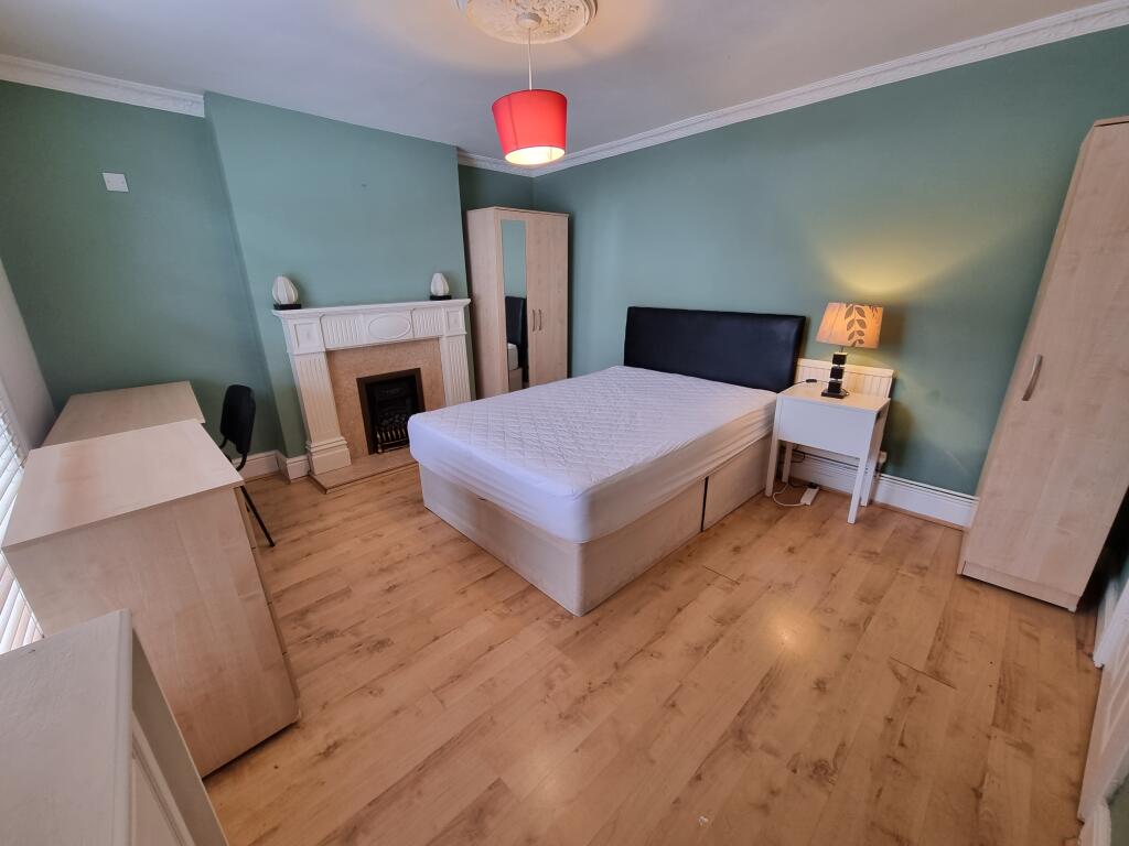 Additional image 5 of 5 Binswood Street, Leamington, CV32 5RW