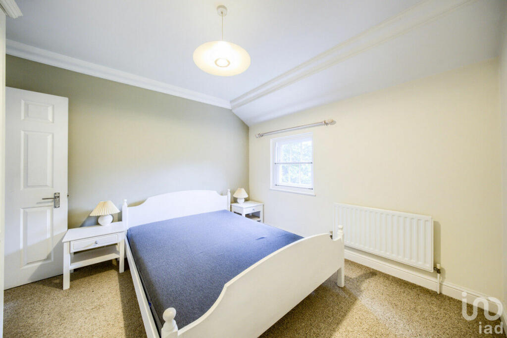 Additional image 12 of St Nicholas Church Street, Warwick, CV34