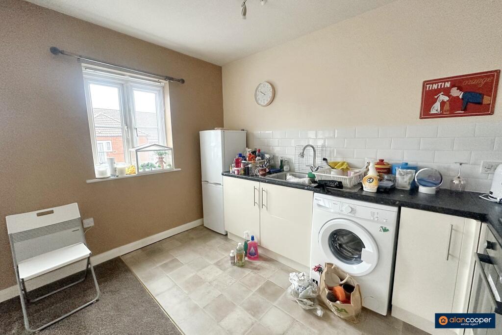 Additional image 5 of Flat, 50 Nuneaton Road, Bedworth, CV12 8AR