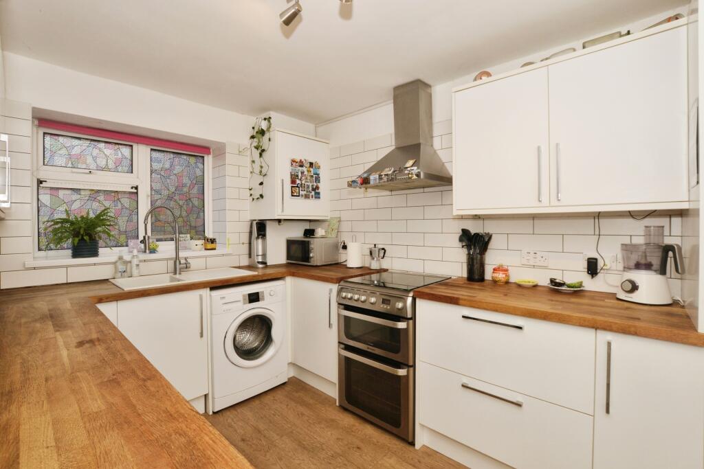 Additional image 21 of Hollands Avenue, Folkestone, Kent, CT19