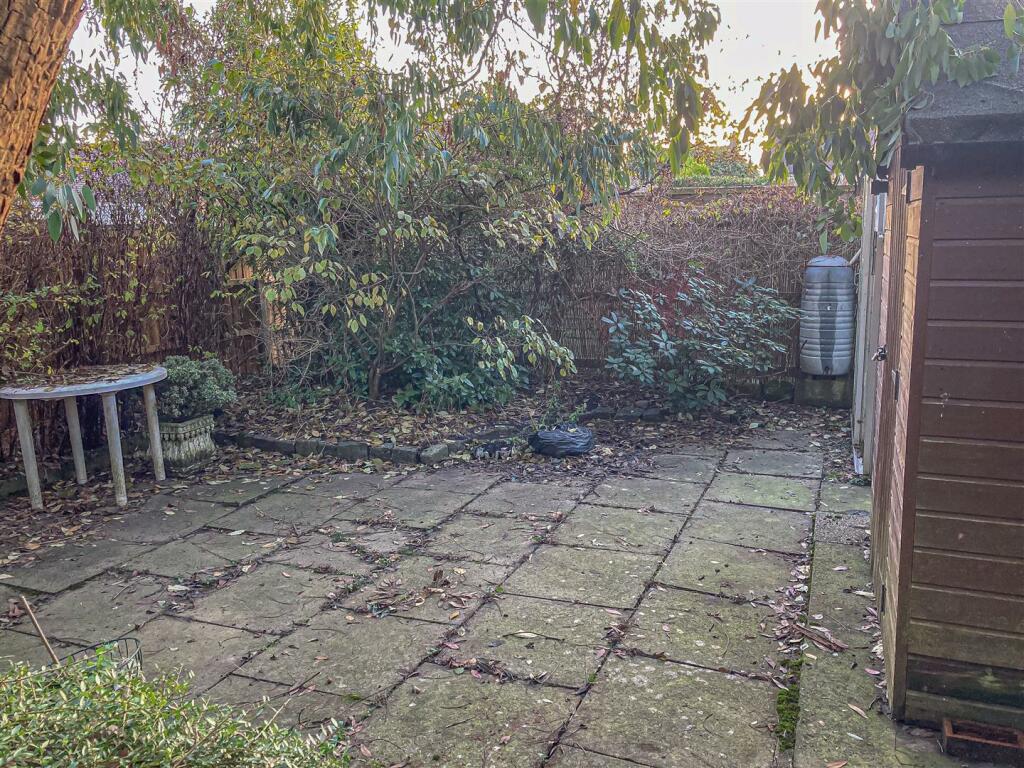 Additional image 20 of Lambourne Avenue, Ashbourne, DE6 1BP