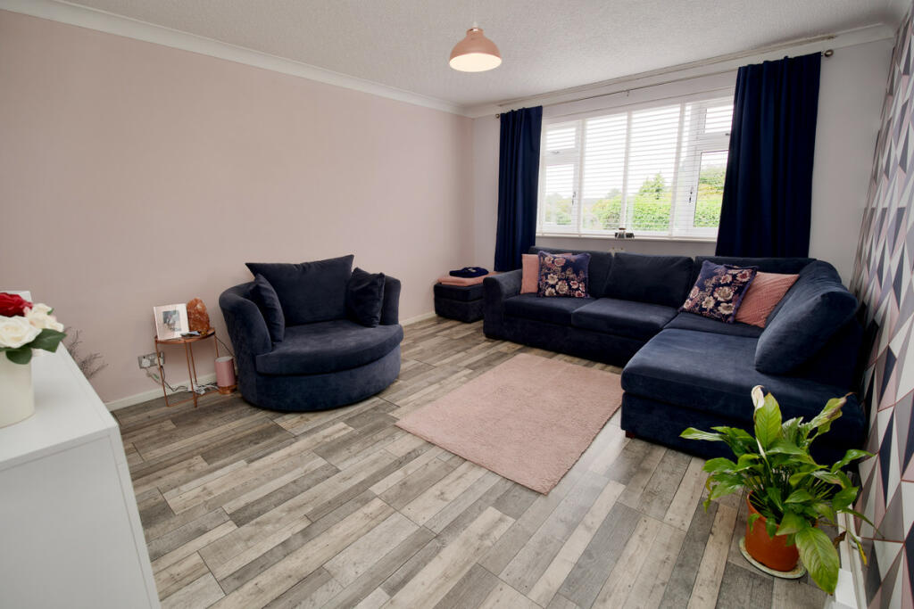 Additional image 20 of Weston Lane, Bulkington, CV12