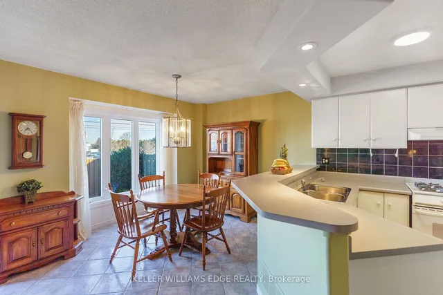 Additional image 19 of 2774 King St Unit 41