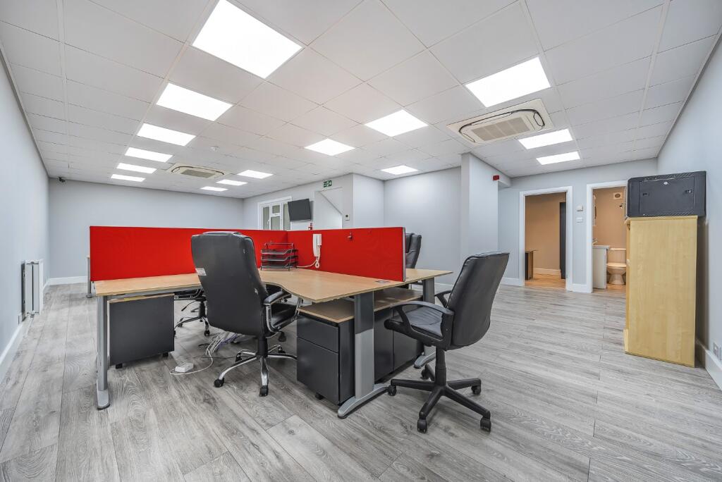 Additional image 9 of Oyo Business Units, Crabtree Manorway North, Belvedere, Kent, DA17