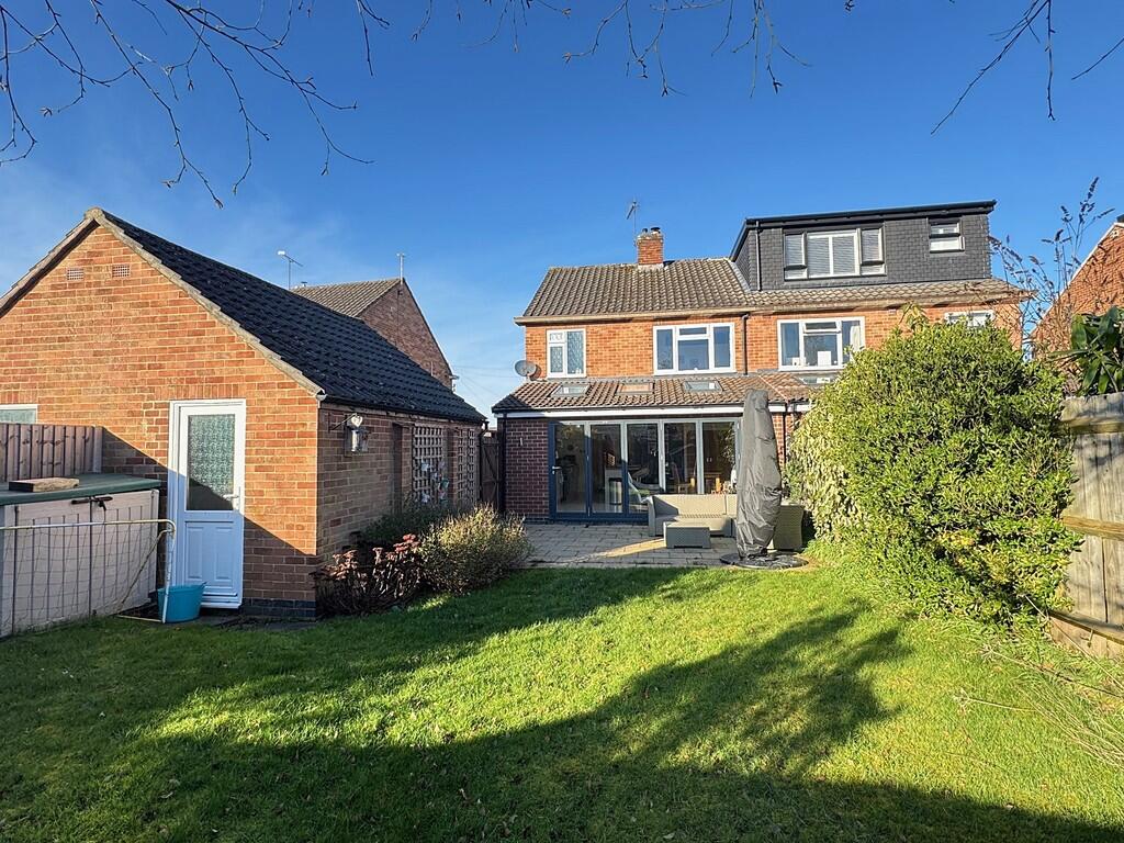 Additional image 19 of Blackthorn Road, Kenilworth