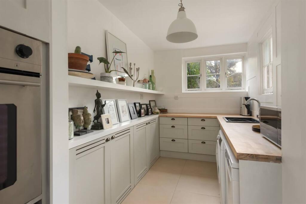 Additional image 15 of Central Parade, Herne Bay