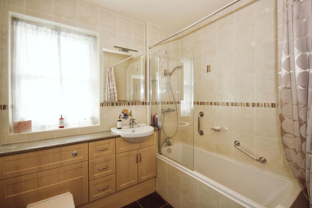 Additional image 11 of Neville Court, Castle Lane, Warwick, Warwickshire, CV34