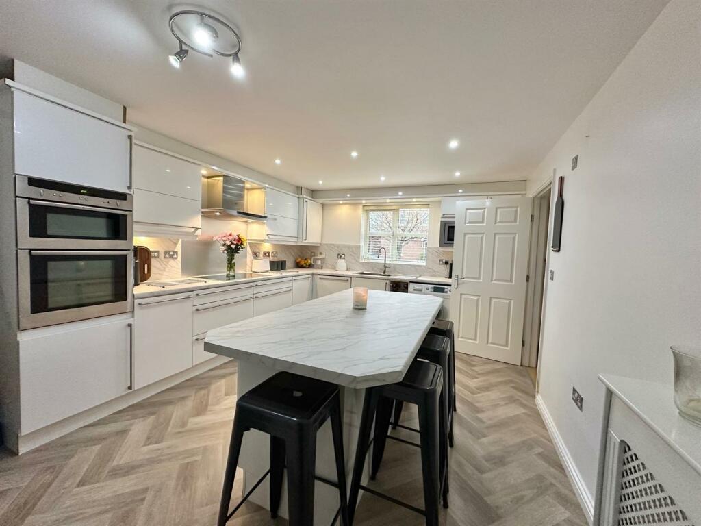 Additional image 15 of St. Clements Court, Weston, Cheshire