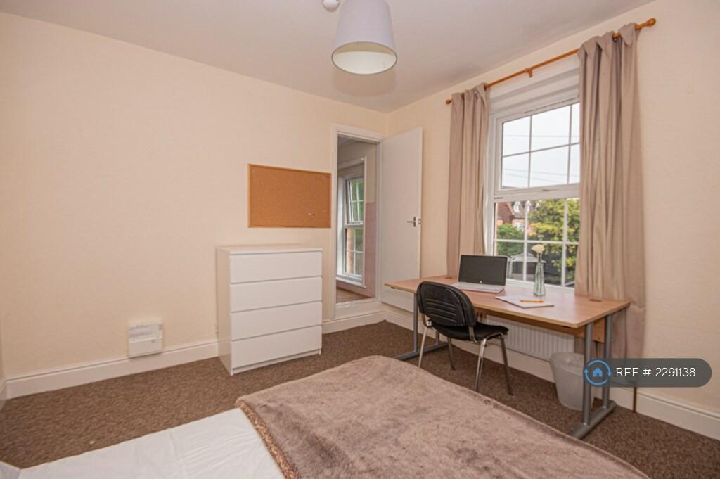 Additional image 22 of Russell Terrace, Leamington Spa, CV31