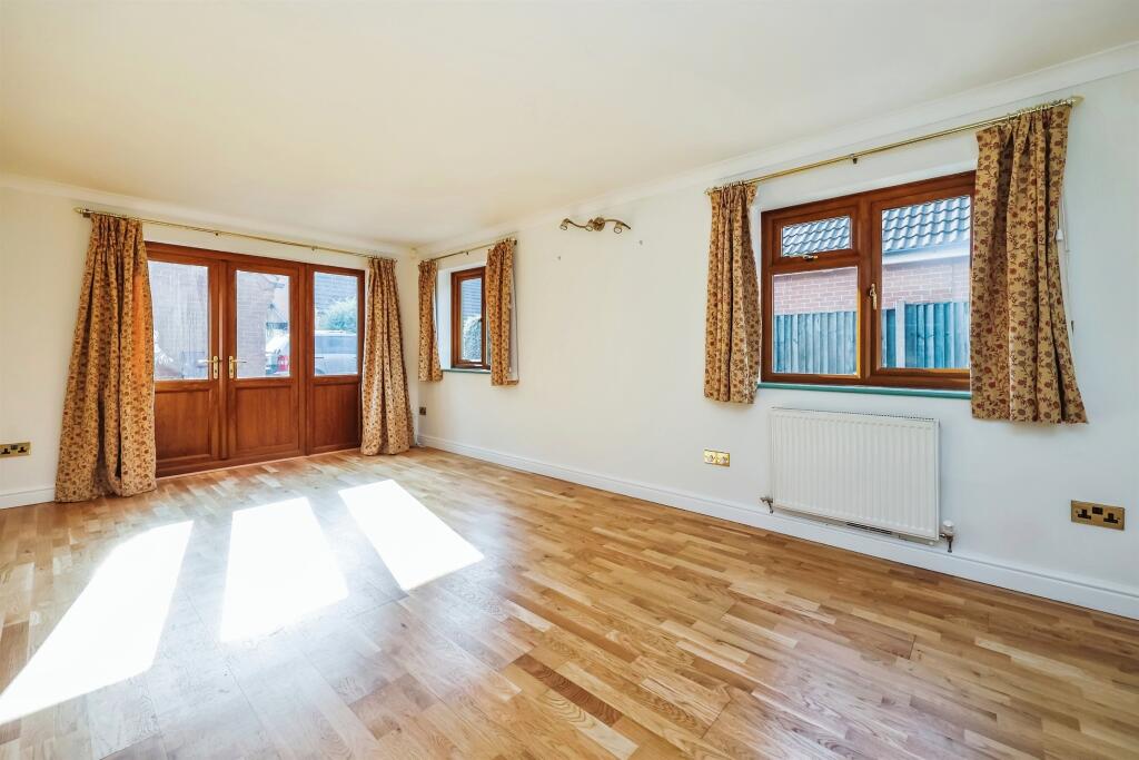 Additional image 4 of Simon Fields Close, Stanley Common, Ilkeston