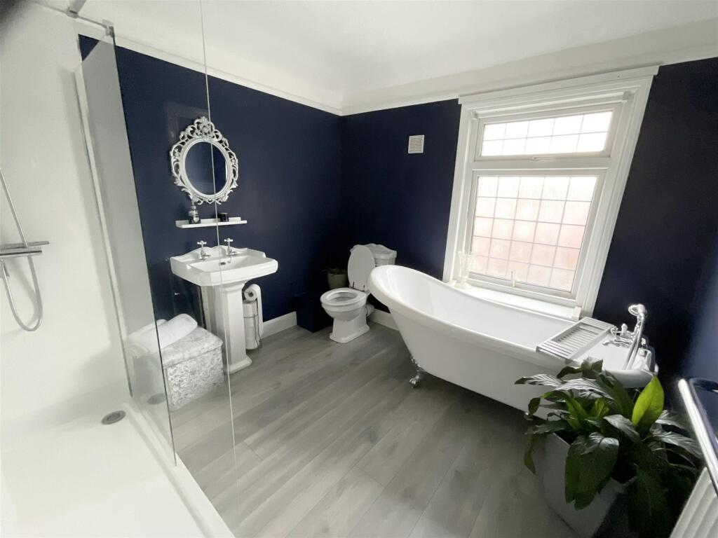 Additional image 5 of Myrtle Road, Dartford, Kent