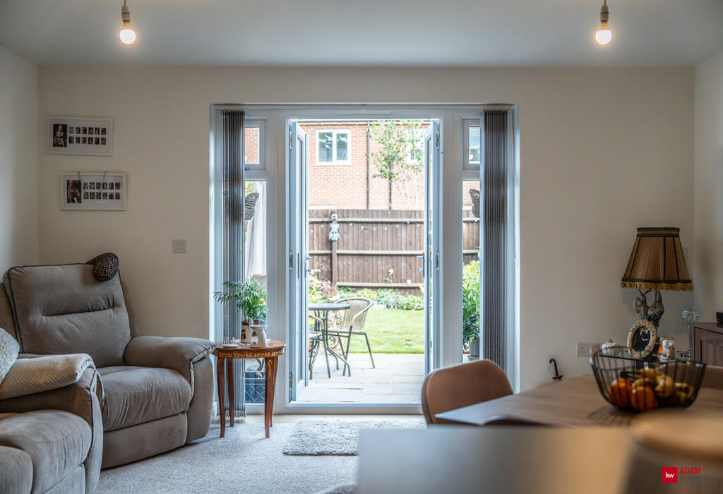 Additional image 8 of Windrower Close, Nuneaton, Warwickshire