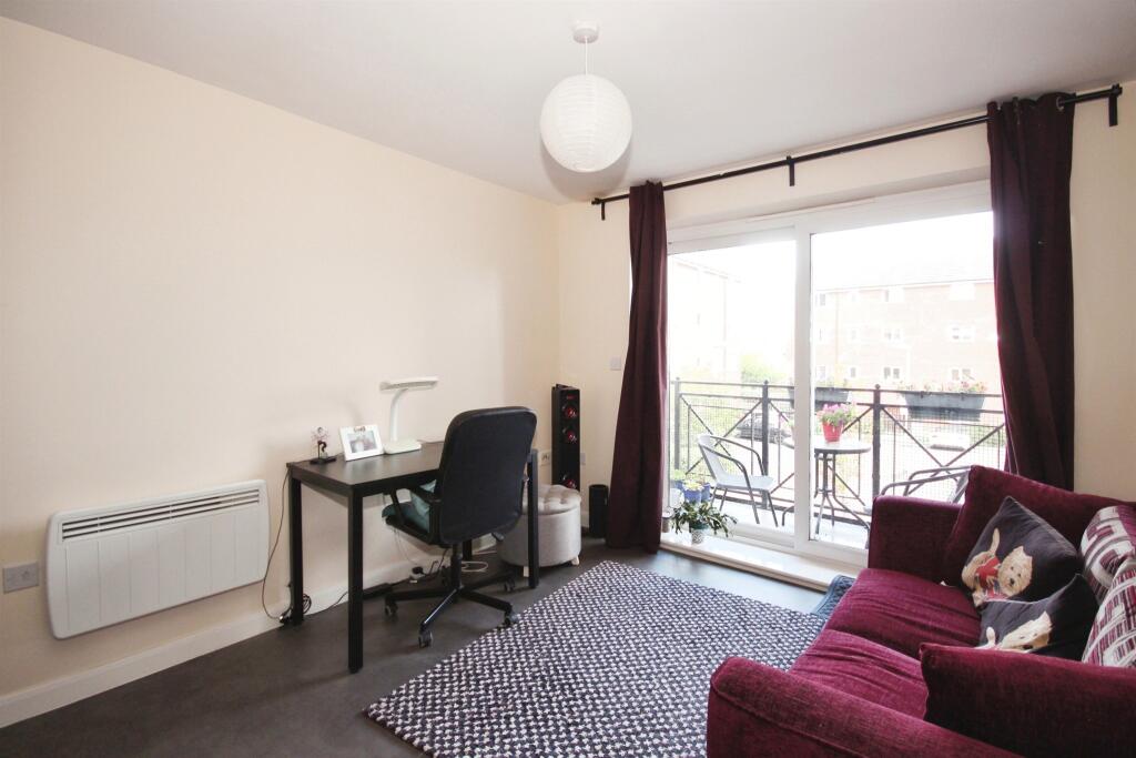 Additional image 3 of Poppleton Close, City Centre, Coventry