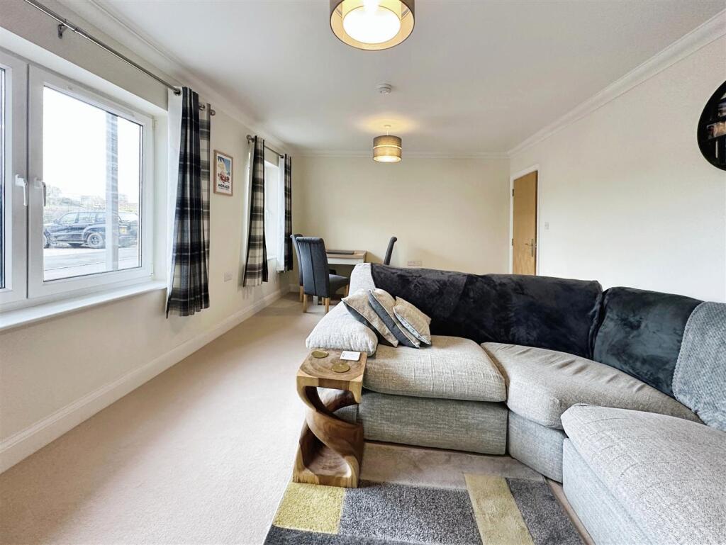 Additional image 11 of Trent Place, Warwick