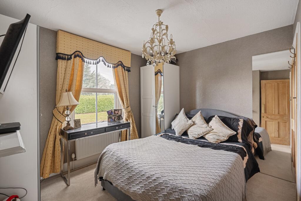 Additional image 17 of Wrotham Road, Meopham, Gravesend, Kent, DA13 0AS