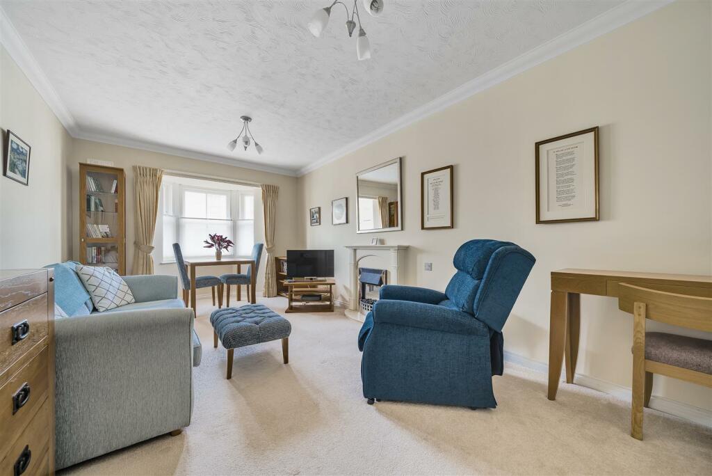 Additional image 16 of Abbots Lodge, Canterbury
