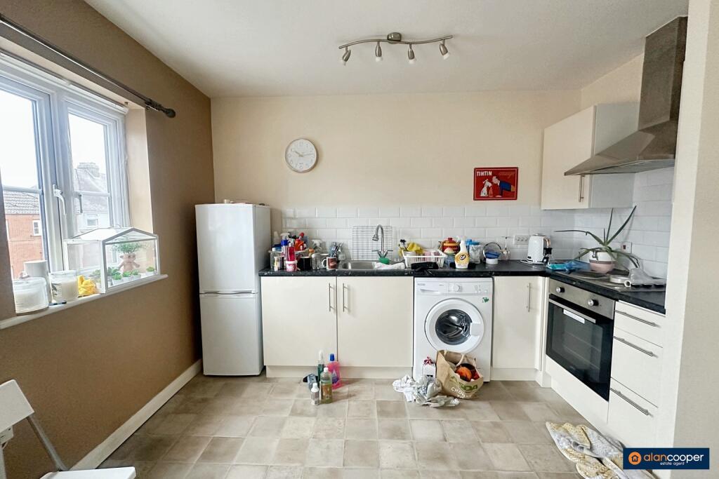Additional image 6 of Flat, 50 Nuneaton Road, Bedworth, CV12 8AR