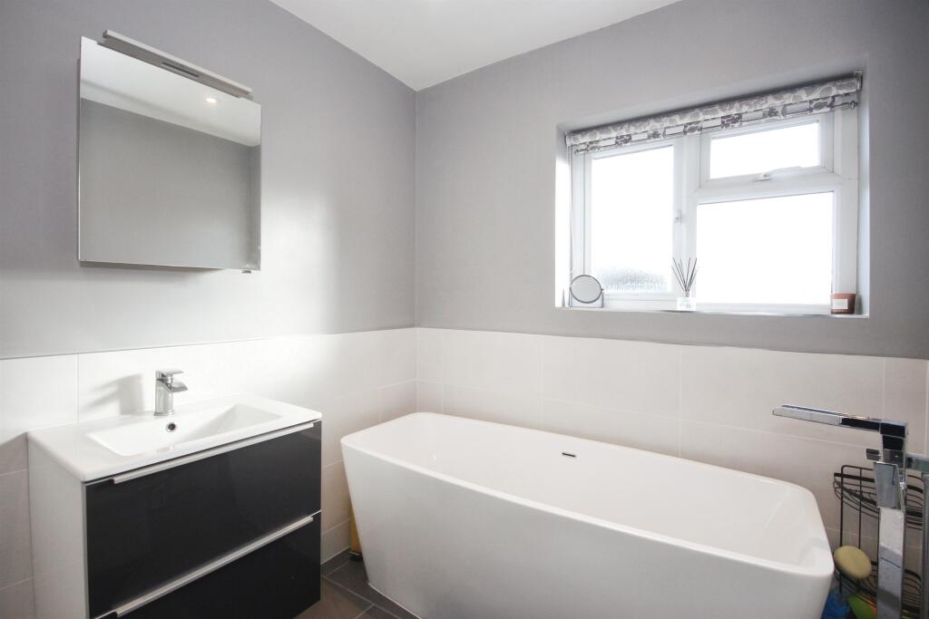 Additional image 10 of Moorhill Road, Whitnash, Leamington Spa