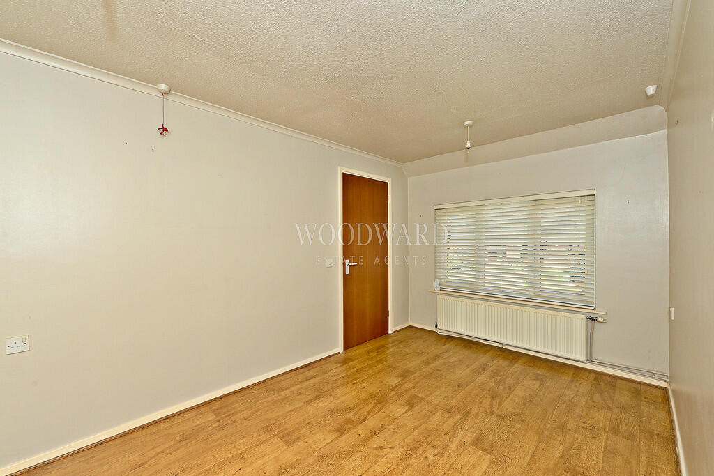 Additional image 4 of Top Farm Court, Kilburn