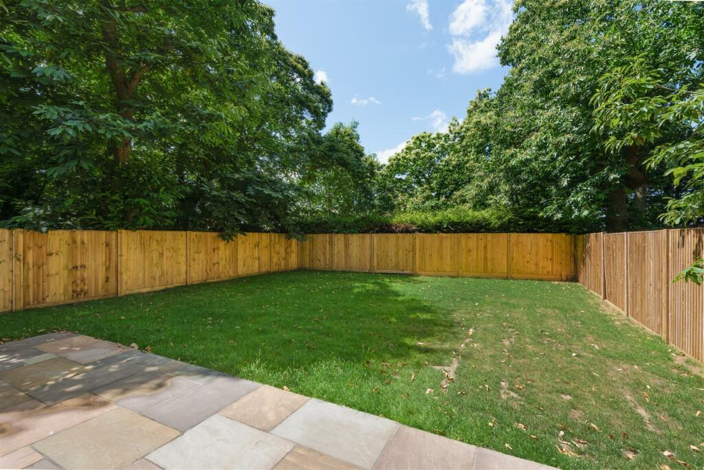 Additional image 23 of Royal Avenue, Whitstable