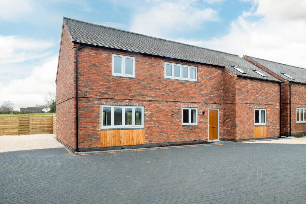Primary image of Plot 4, Red Lion Court, Pinwall
