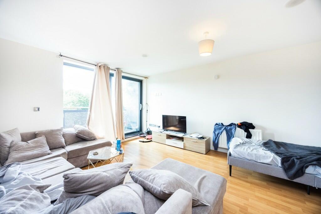 Additional image 17 of Parrock Street, Gravesend, DA12