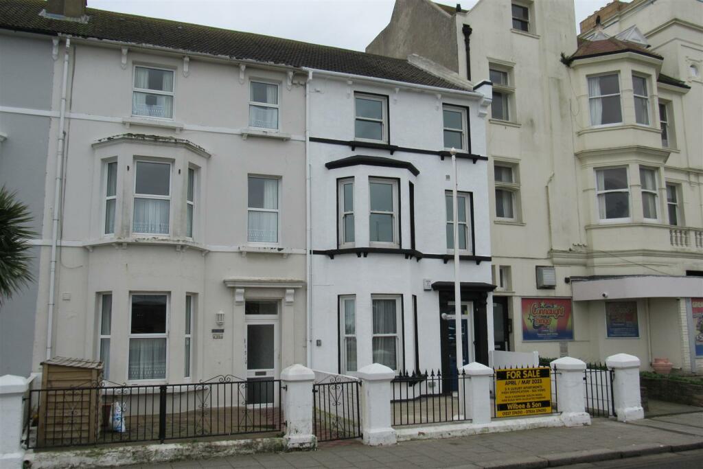 Central Parade, Herne Bay