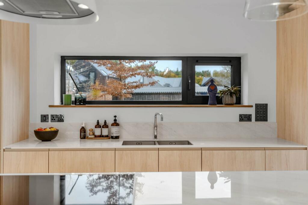 Additional image 11 of Bilton Fields Farm Lane, Rugby, CV22