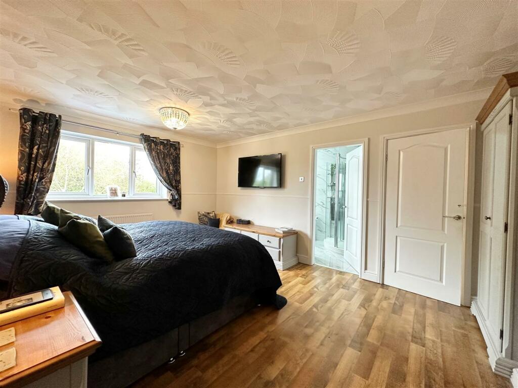 Additional image 24 of Crewe Road, Wistaston, Cheshire