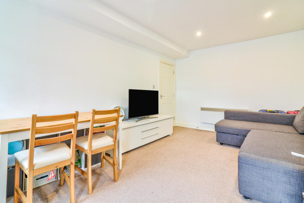 Additional image 4 of Windsor Court, Rugby, CV21