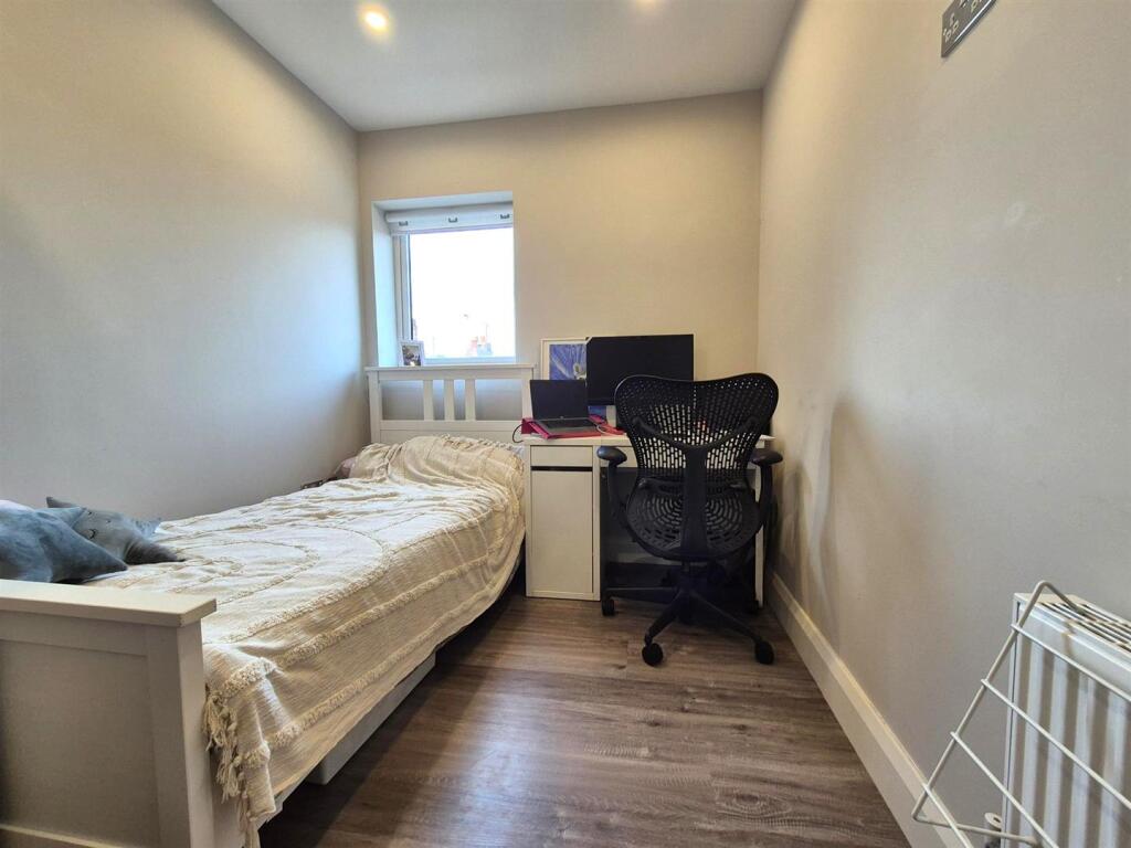 Additional image 9 of Warwick Road, Kenilworth