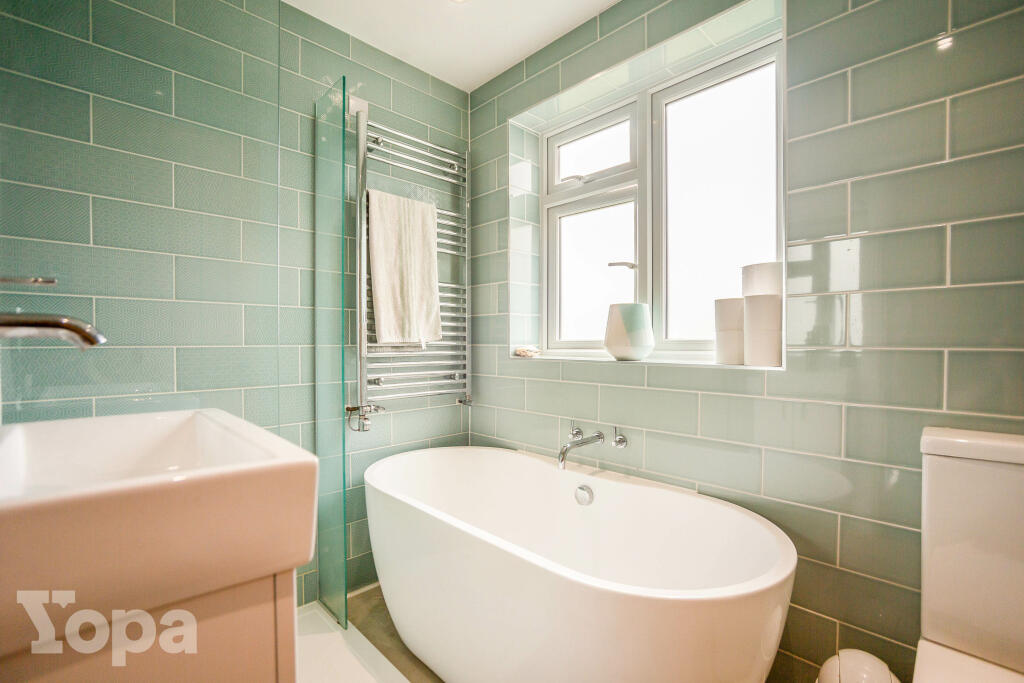 Additional image 16 of Ediva Road, Meopham, DA13