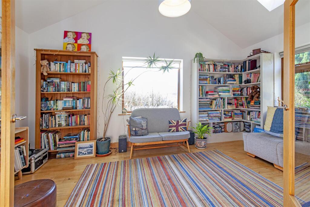 Additional image 6 of The Close, Great Longstone, Bakewell, Derbyshire, DE45 1TT