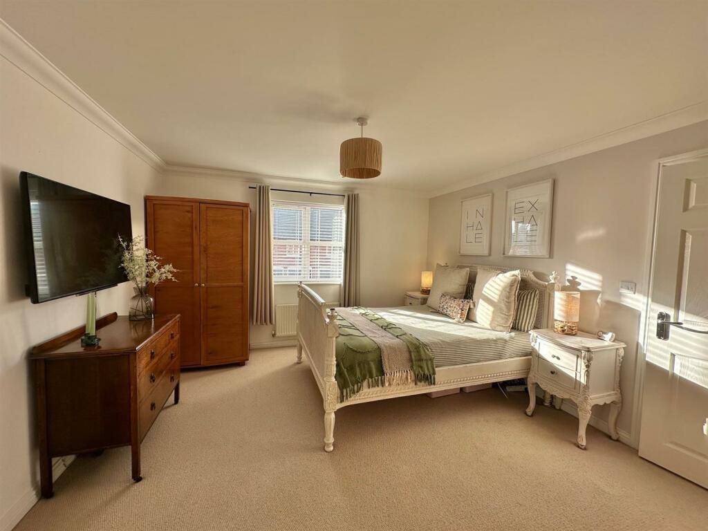 Additional image 21 of St. Clements Court, Weston, Cheshire