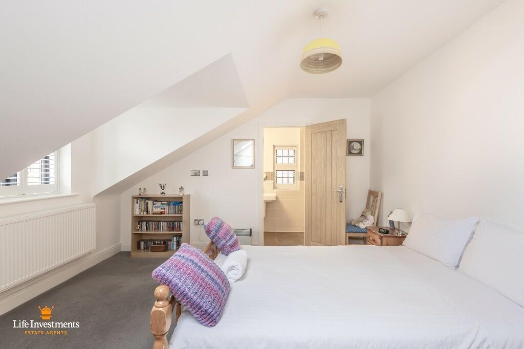 Additional image 48 of Coombe Road, Rugby, Warwickshire, CV23