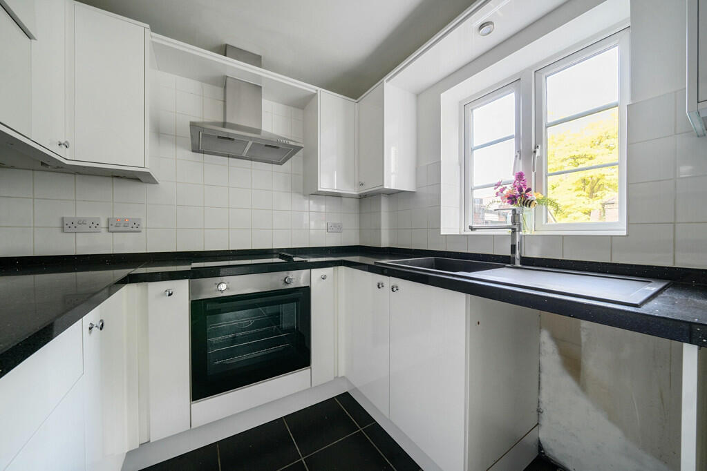 Additional image 8 of Ingress Park Avenue, Greenhithe, Kent