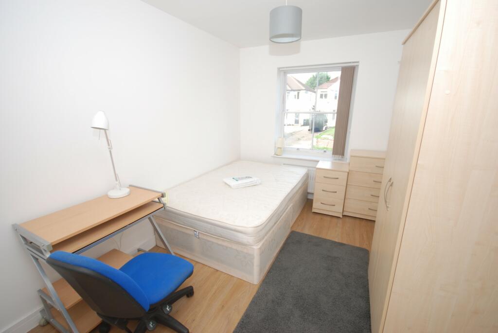 Additional image 4 of Heathcote Road, Leamington Spa, Warwickshire, CV31