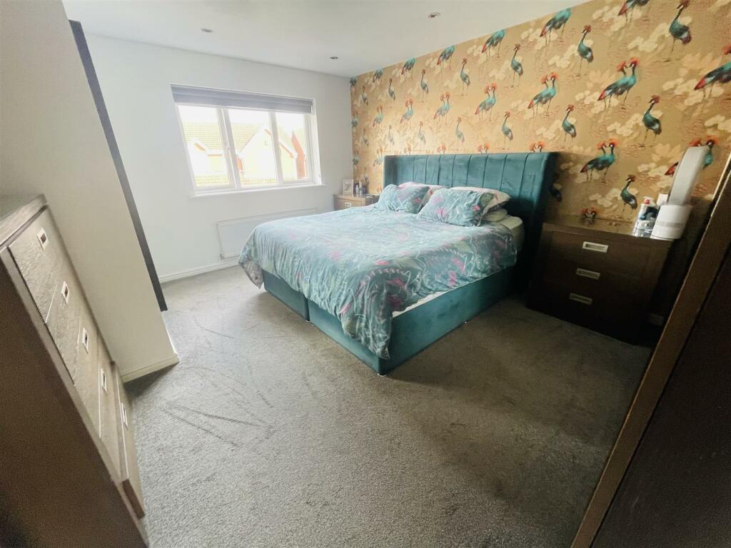 Additional image 20 of Campbell Close, Galley Common