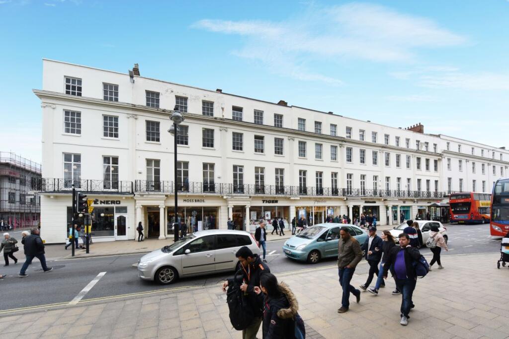 Additional image 6 of 38 The Parade, Leamington Spa, Warwickshire, CV32 4DN