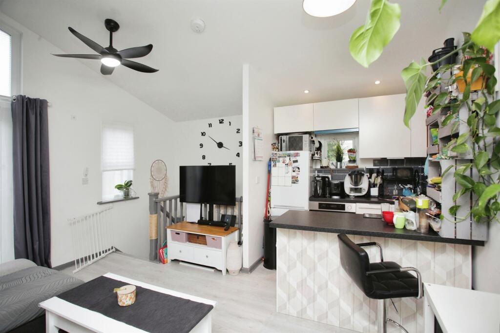 Additional image 7 of Follager Road, RUGBY