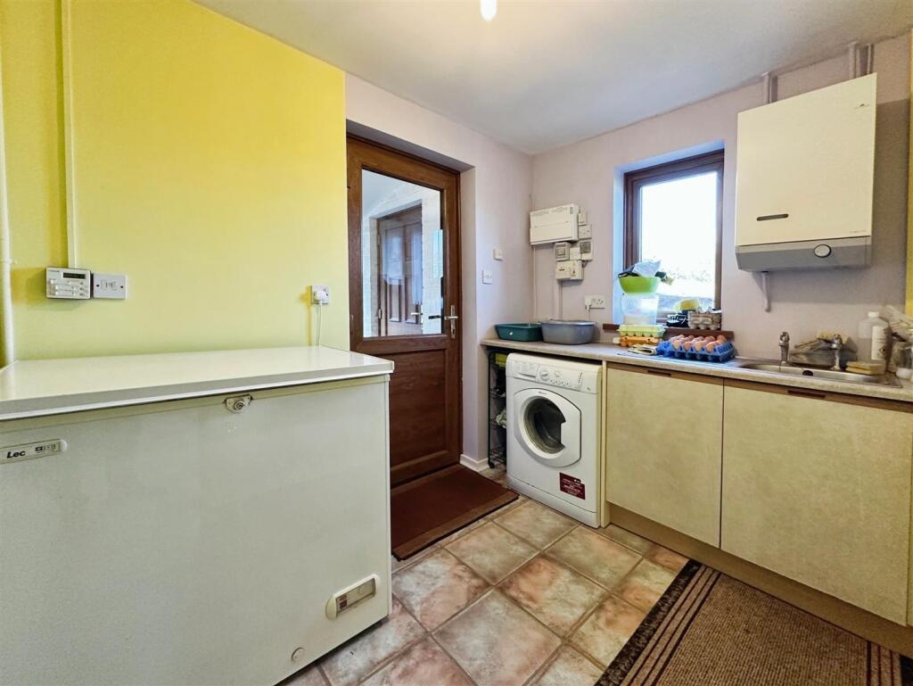 Additional image 21 of Harbury, Leamington Spa